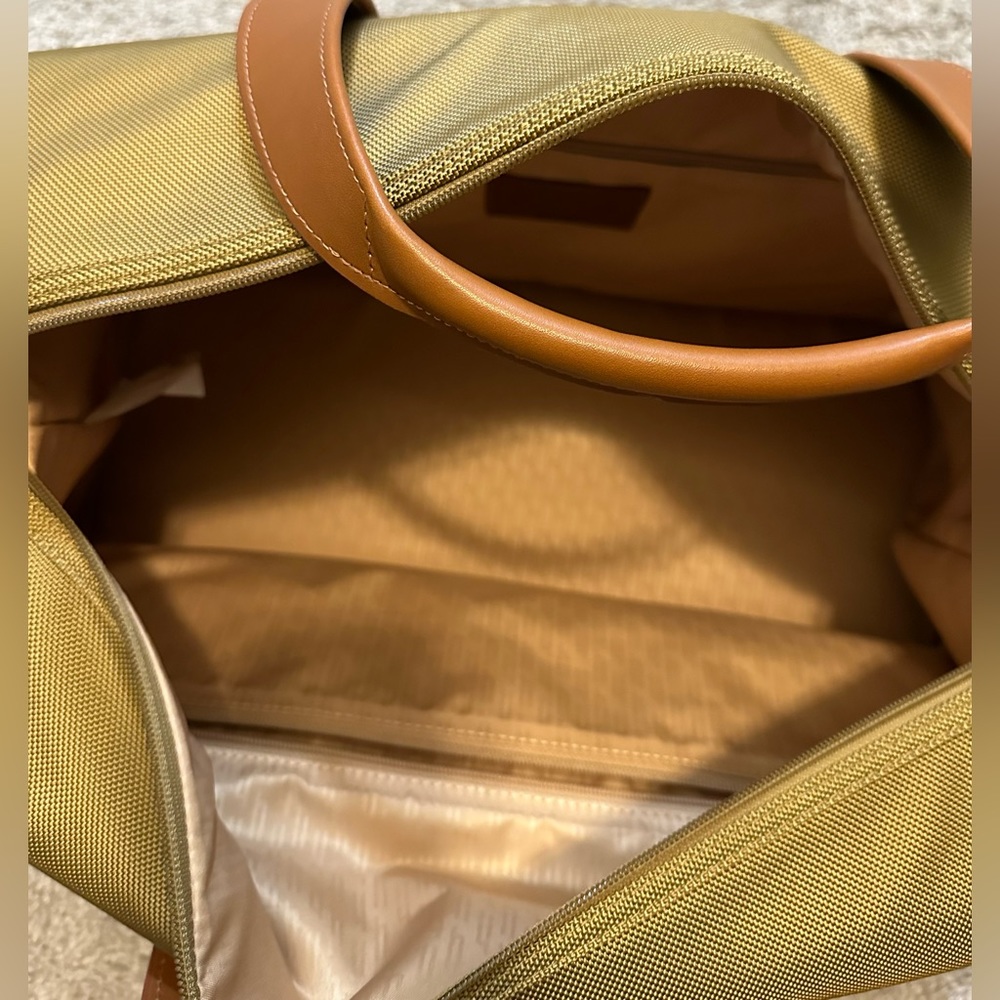 Duffle bag - Picture 3 of 3